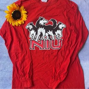 NIU long sleeve t-shirt